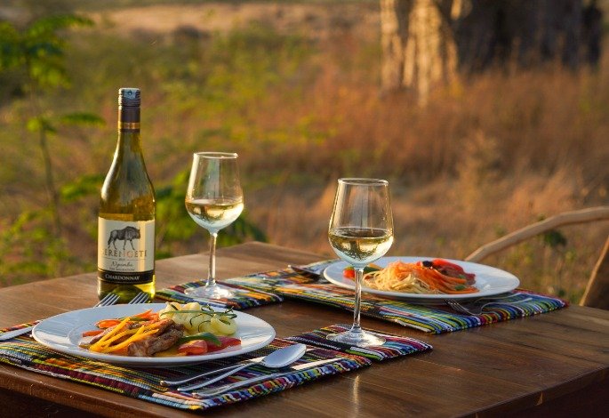 Safari dining experience